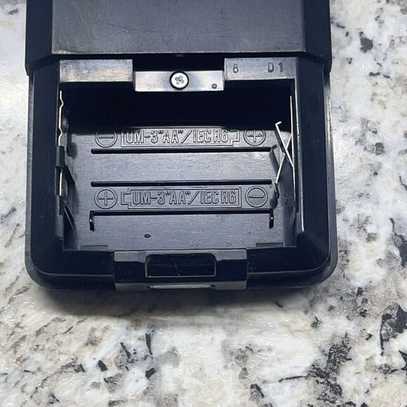 Panasonic VSQS0672 Remote Control TV/VCR OEM REMOTE ZAPPER UNTESTED - Picture 9 of 10